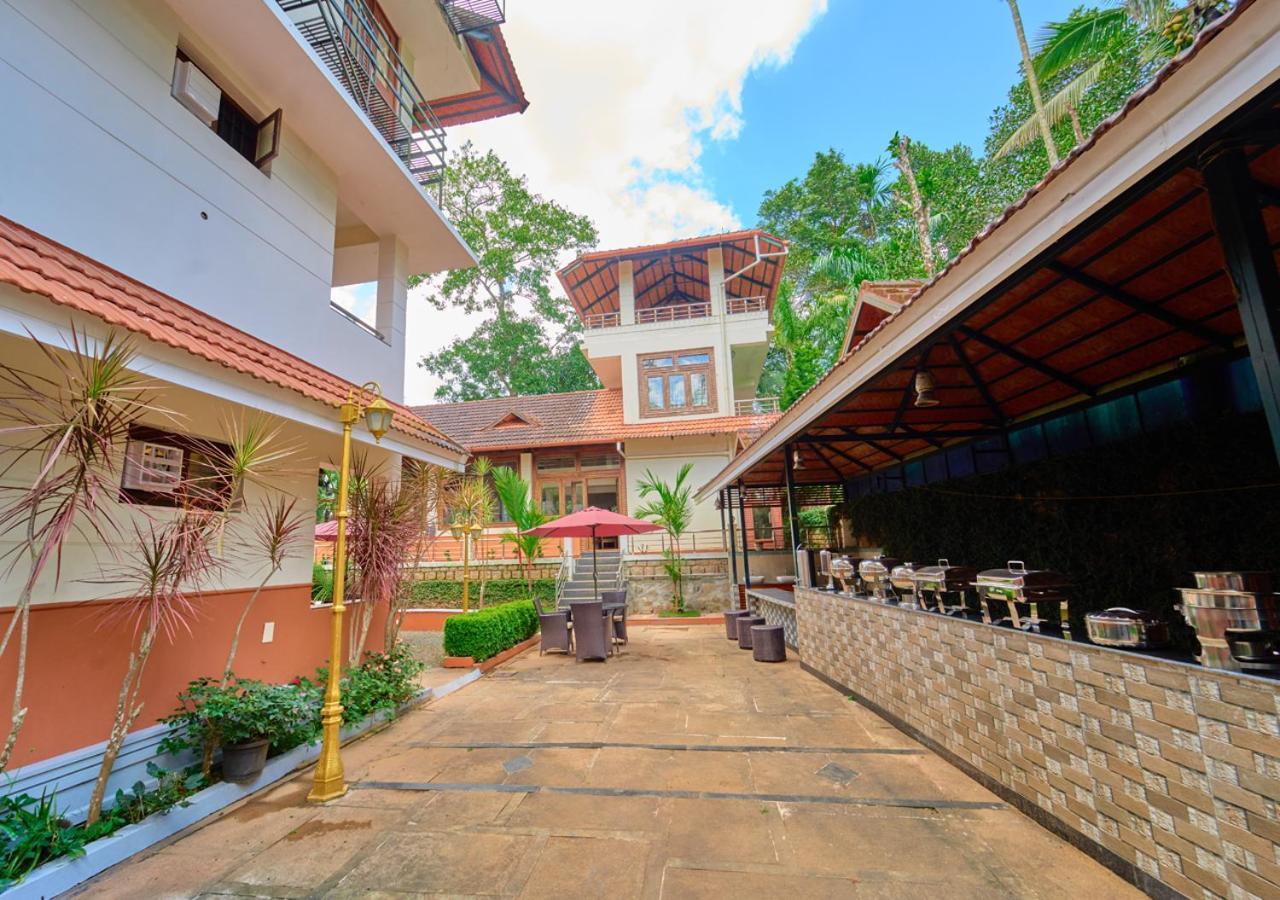 Ushasree Wayanad Heritage Premium Pool Resort By Voye Homes Ambalavayal Εξωτερικό φωτογραφία
