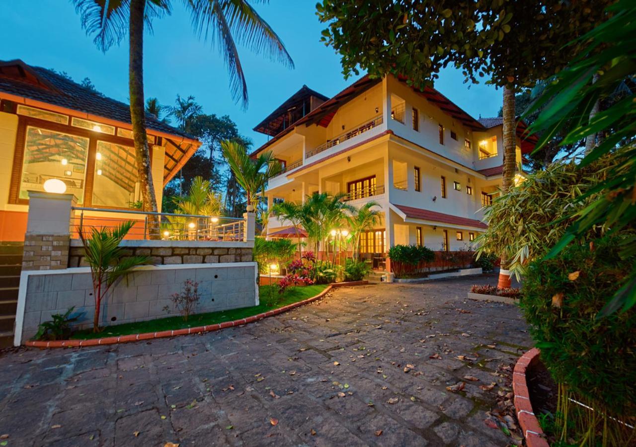 Ushasree Wayanad Heritage Premium Pool Resort By Voye Homes Ambalavayal Εξωτερικό φωτογραφία
